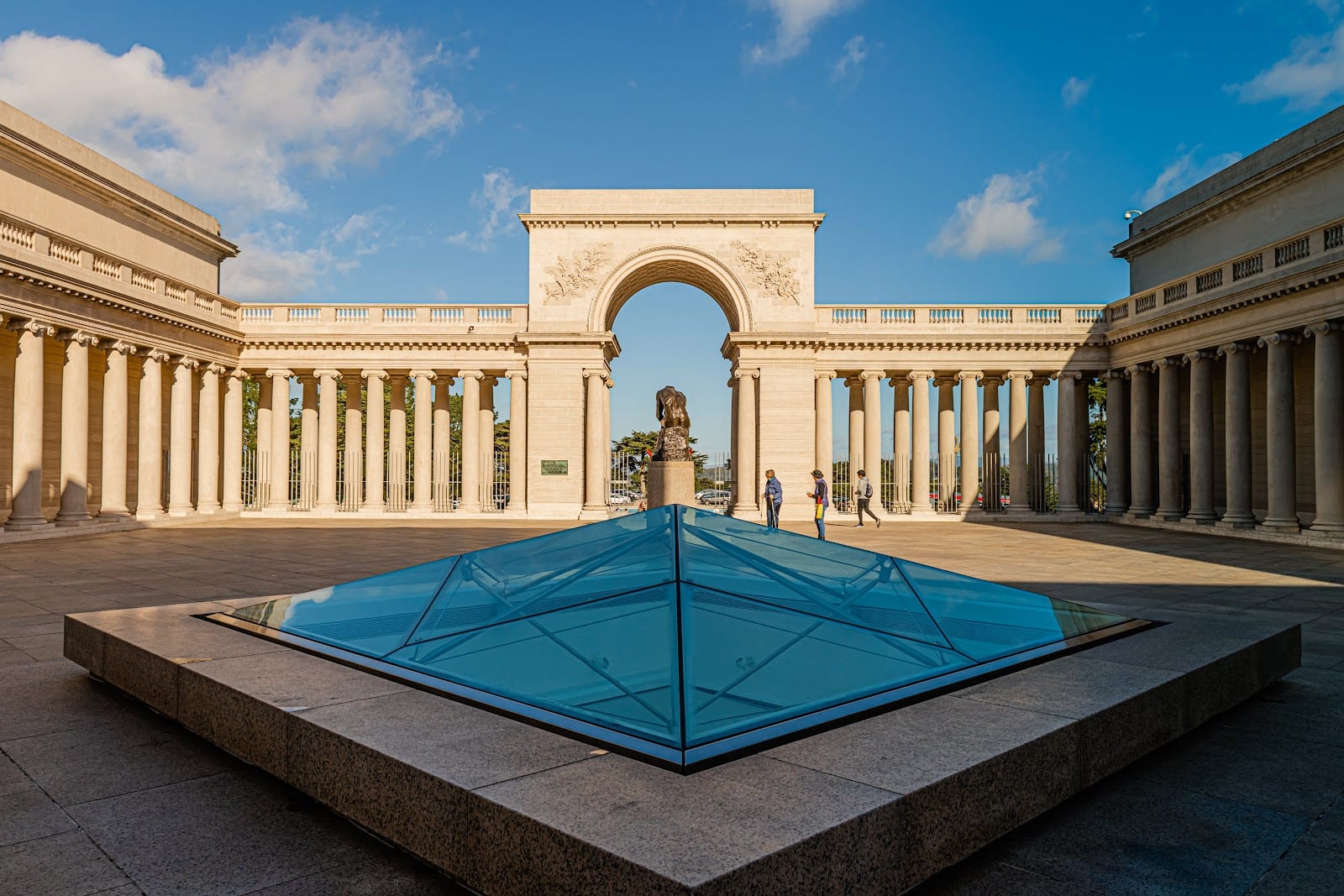 Legion of Honor, photo 3