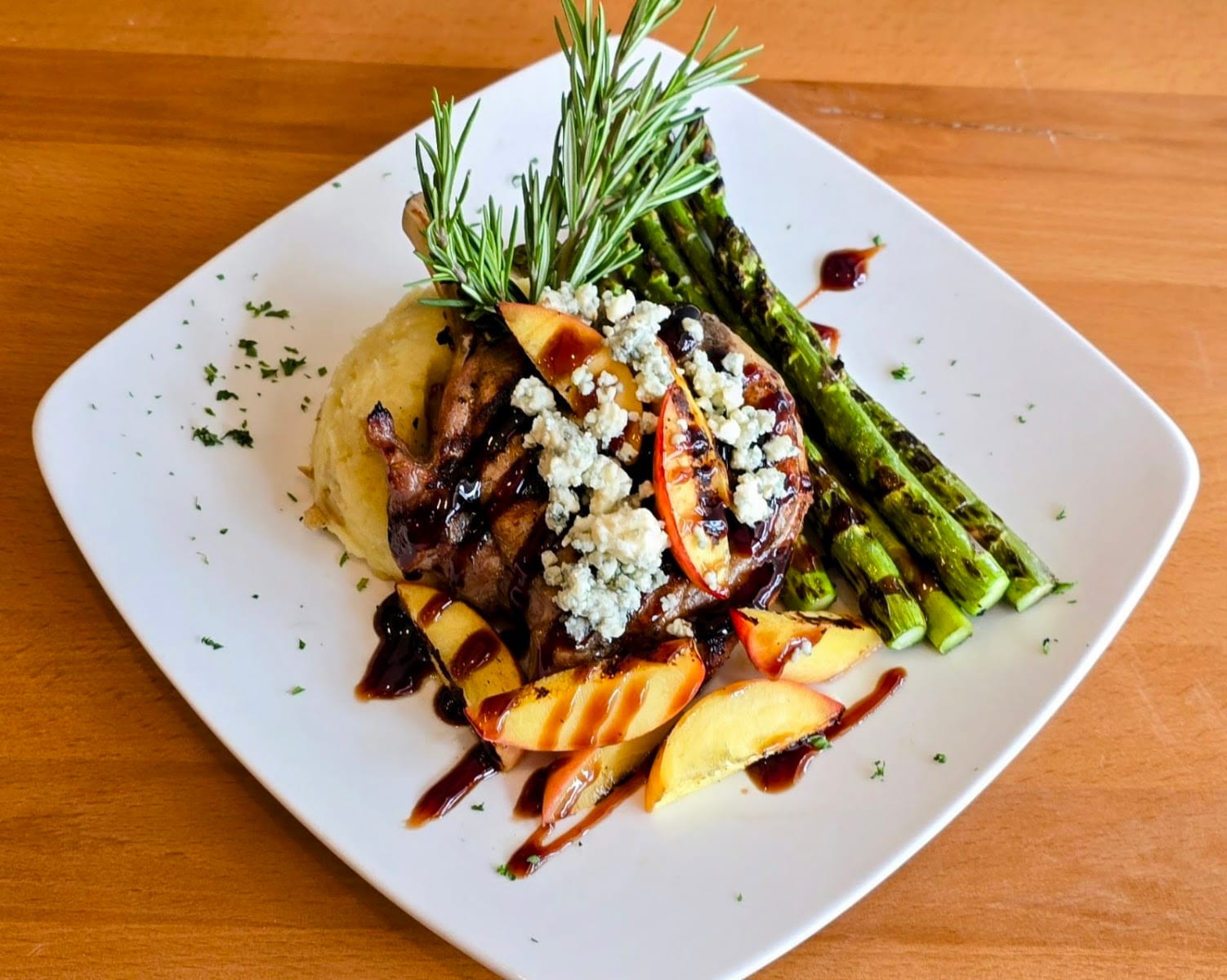 Main & Market Catering, Cafe and Bakery