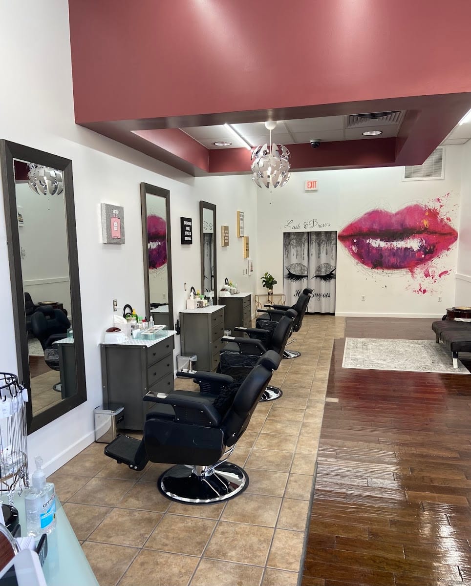 Gossip salon brow &lash lounge