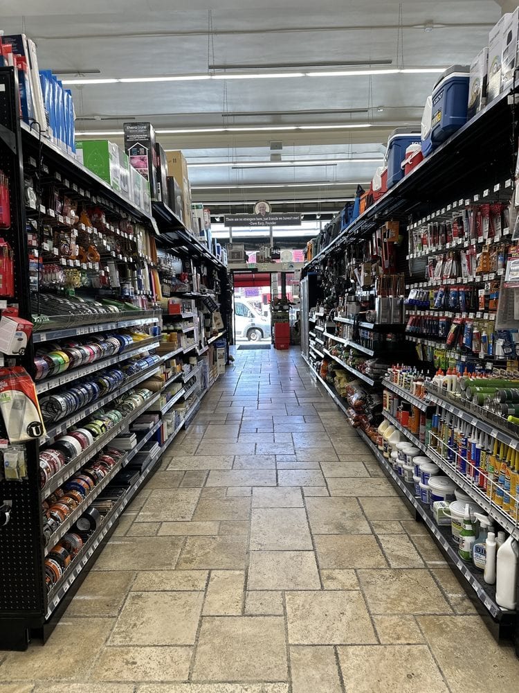 Cole Hardware, photo 4