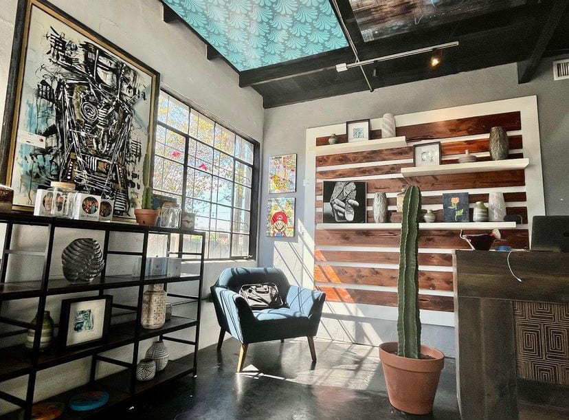 Earth & Bone Studio, photo 2