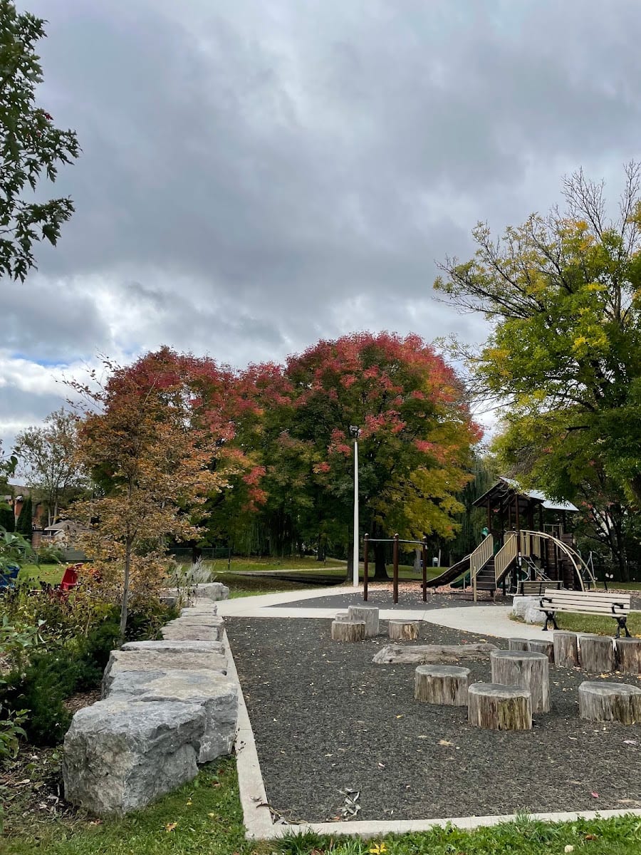 Abbotsford Park