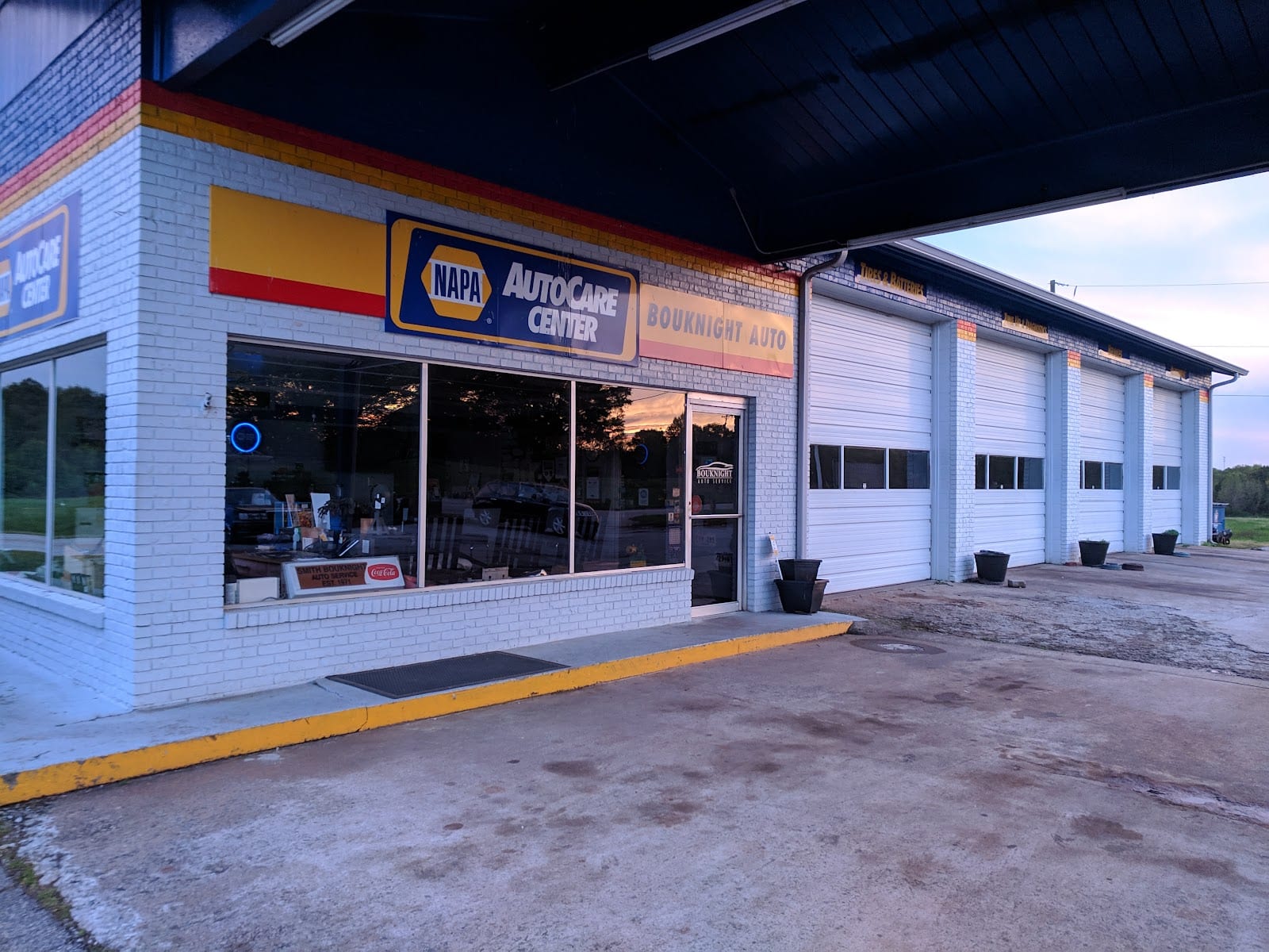 Bouknight Auto Service