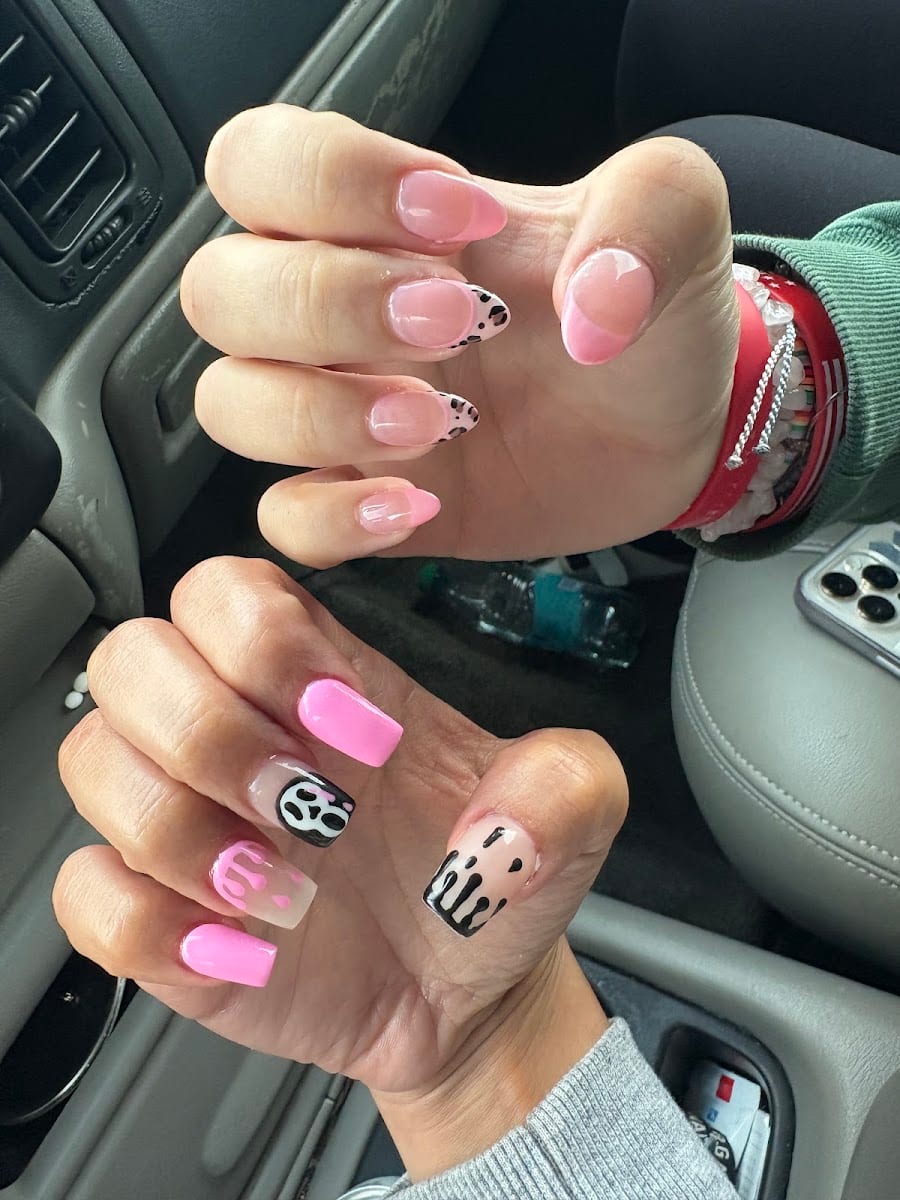 T Spa Nails