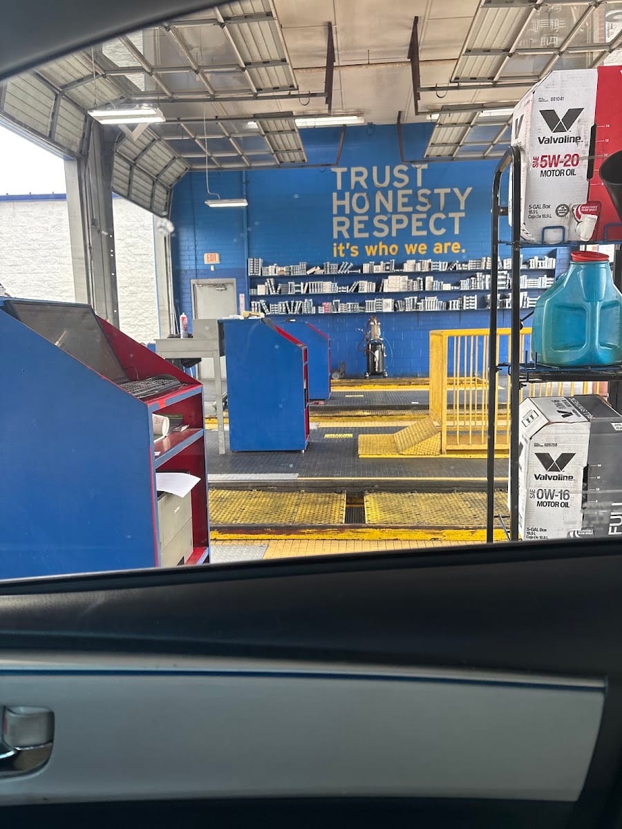 Express Oil Change & Tire Engineers