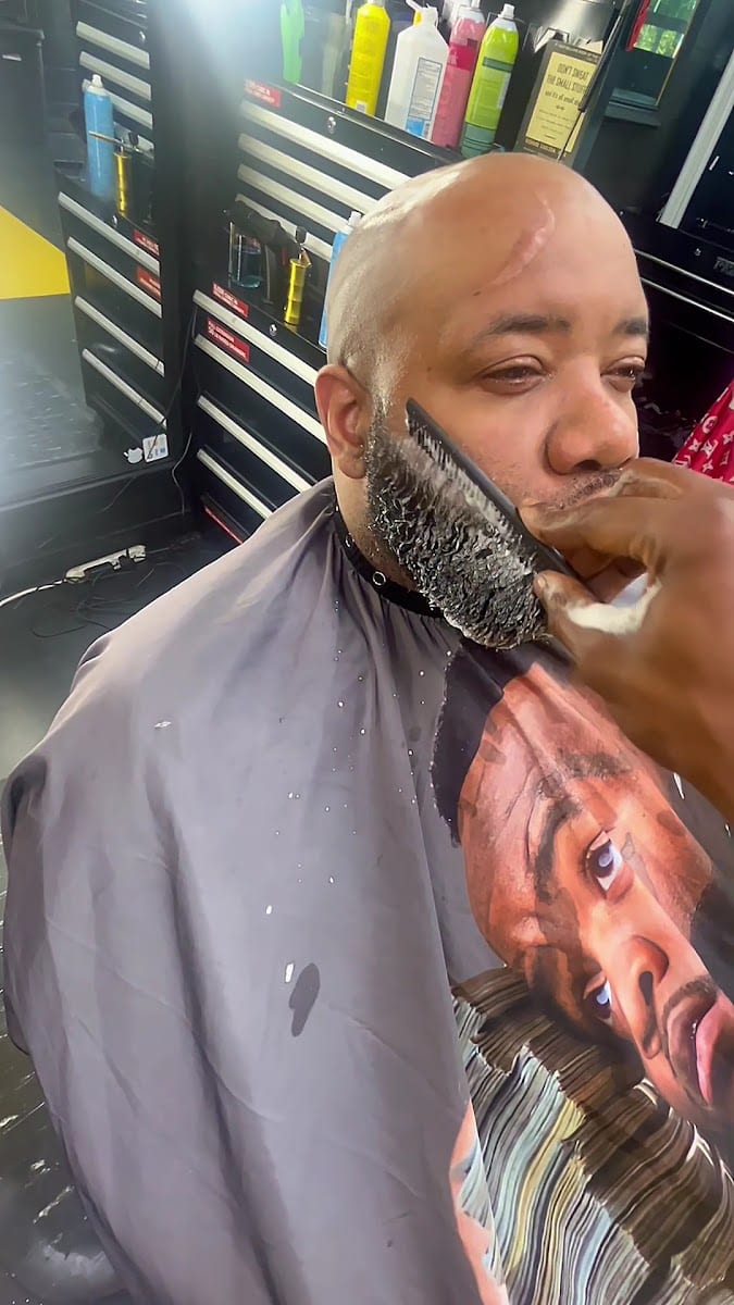 10kkuttz barbershop, photo 3
