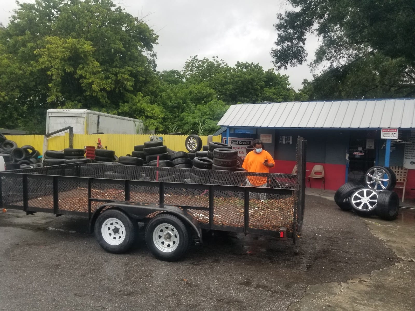 Tire Shop, photo 3