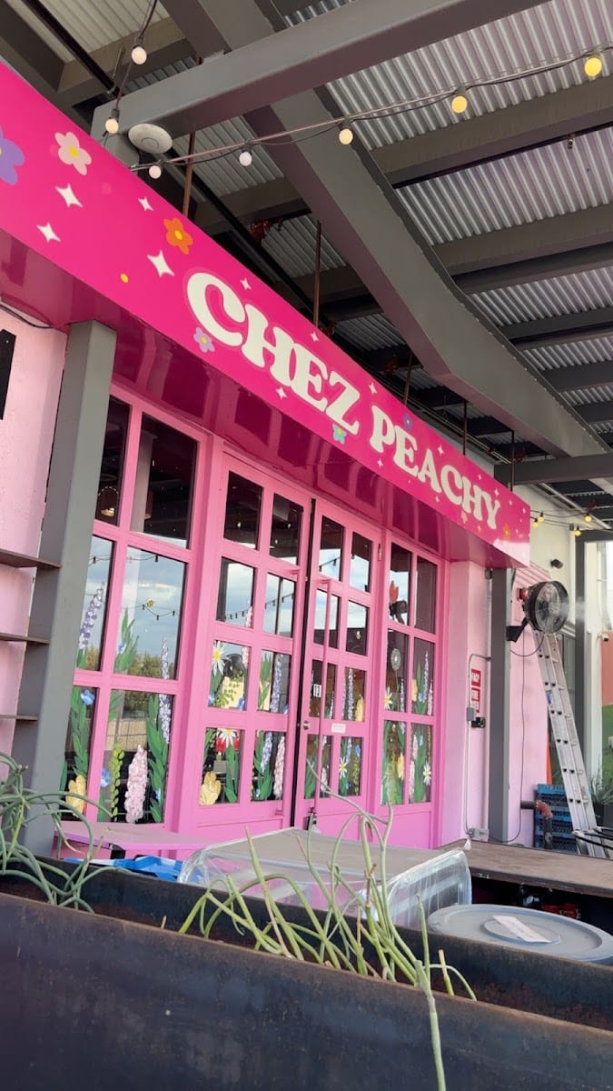 Chez Peachy