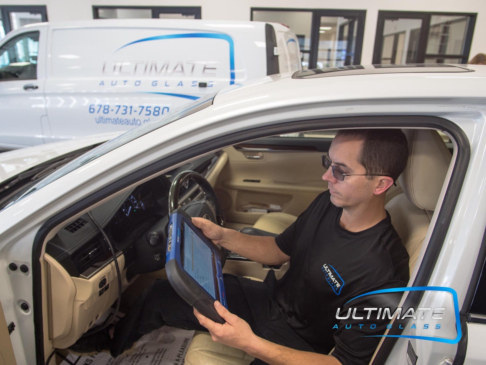 Ultimate Auto Glass & Electronics, photo 3
