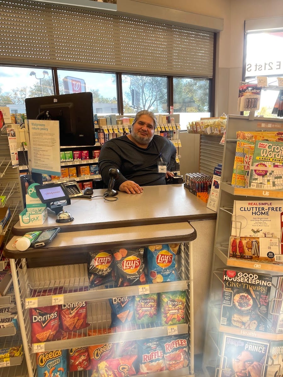 Walgreens Pharmacy, photo 3