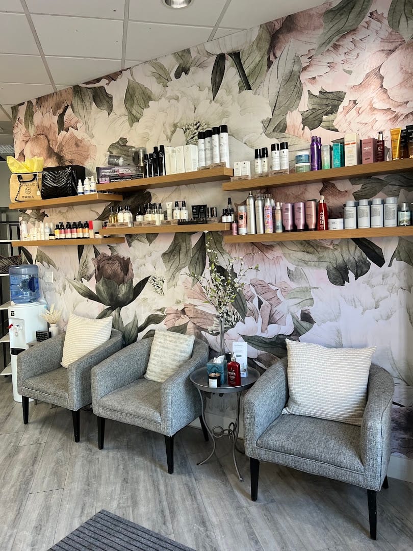 Blown Away Salon, photo 2
