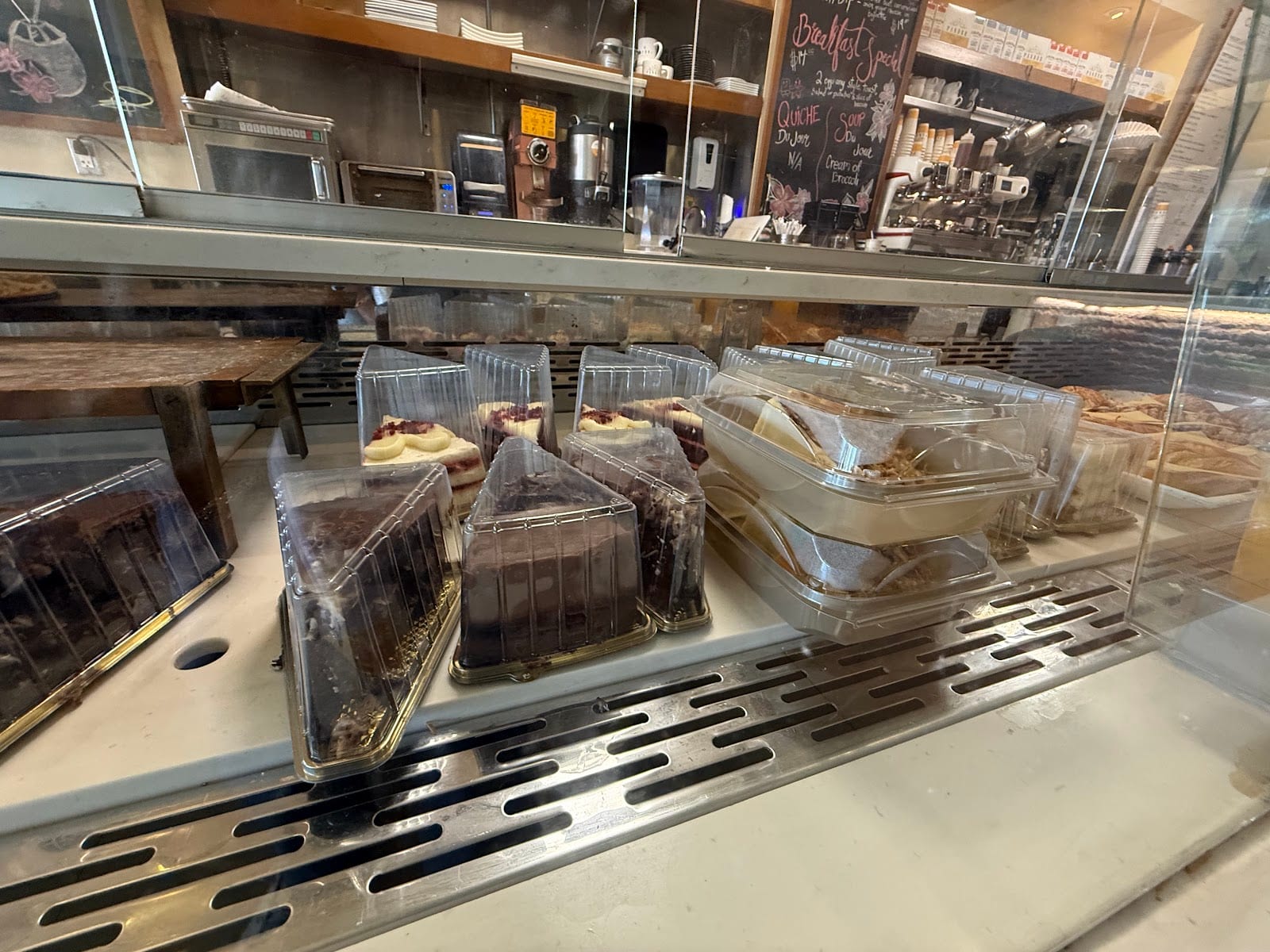 Pandor Artisan Bakery and Café, photo 4