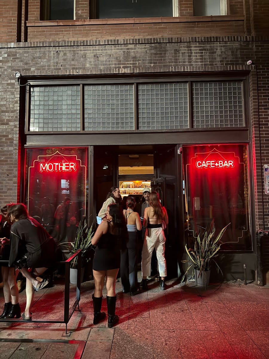 Mother Cafe & Bar