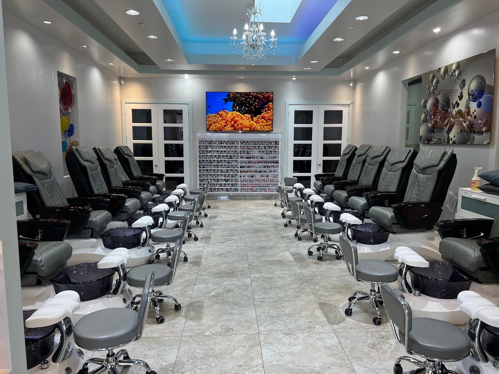 Classy Nails Salon Spa Scottsdale (10 % OFF ANY SERVICE )