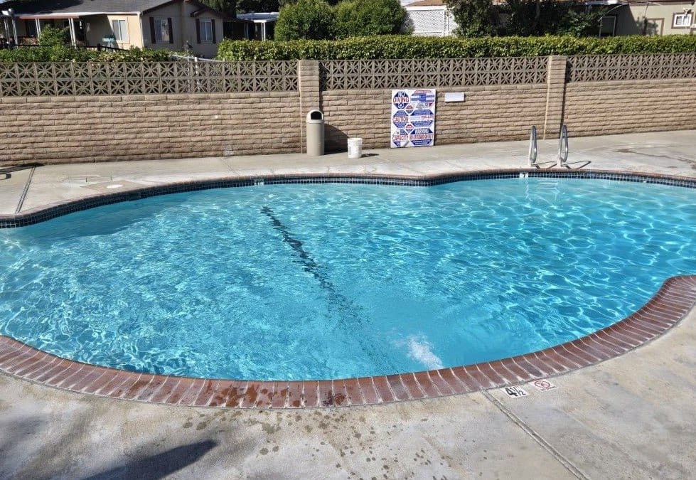 Holiday Pool Service & Repair of Scottsdale