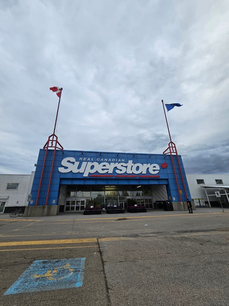 Real Canadian Superstore Baseline Road, photo 2