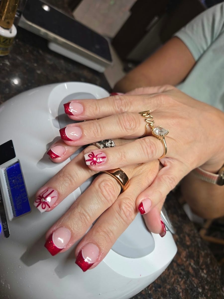 T & T Nail Bar Punta Gorda