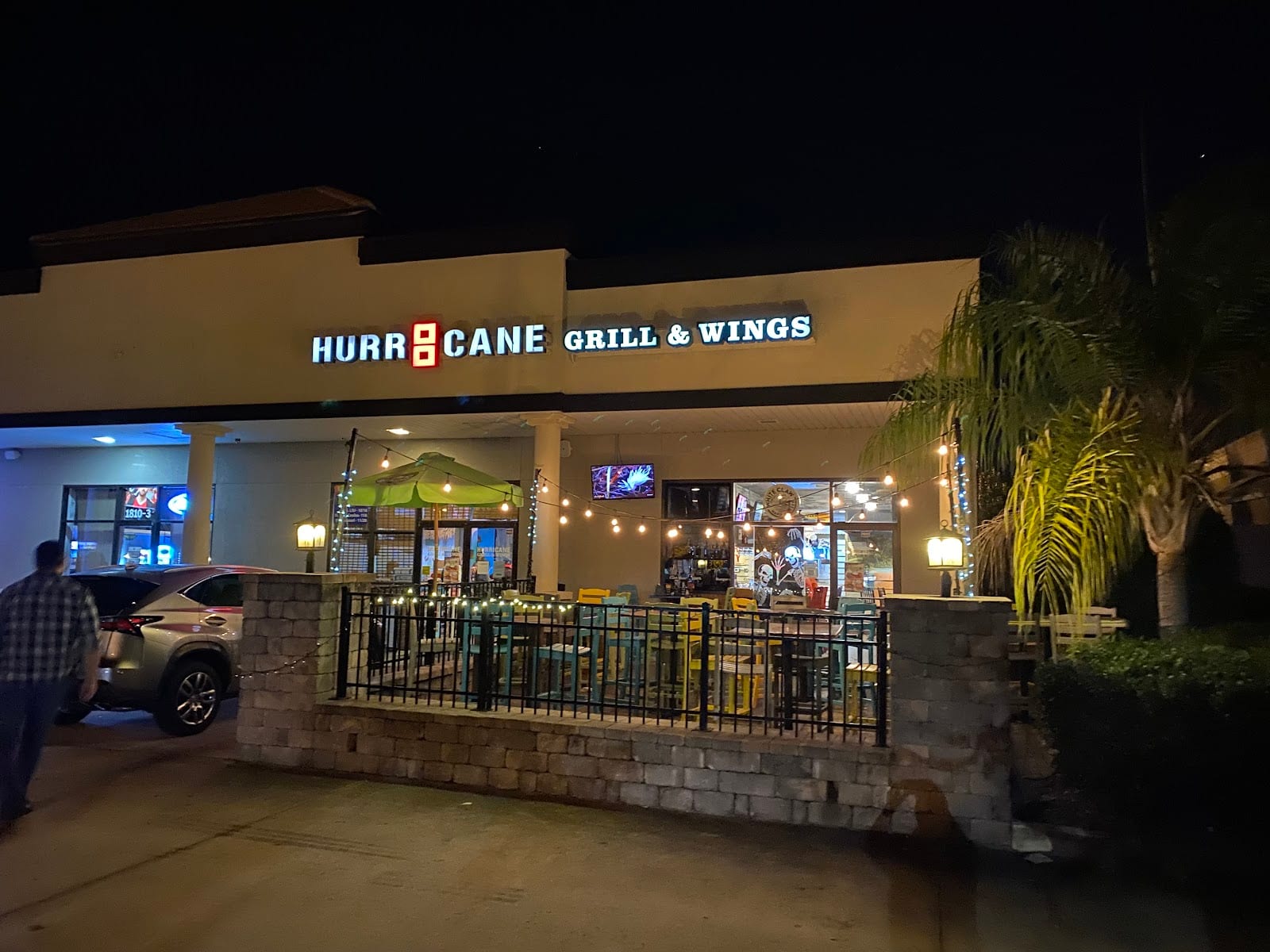 Hurricane Grill and Wings, photo 2