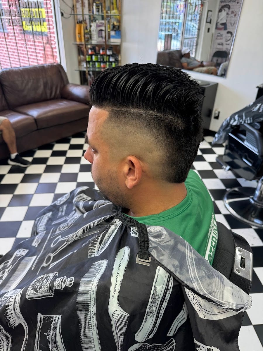 K And D Barber & Hair Salon, photo 3