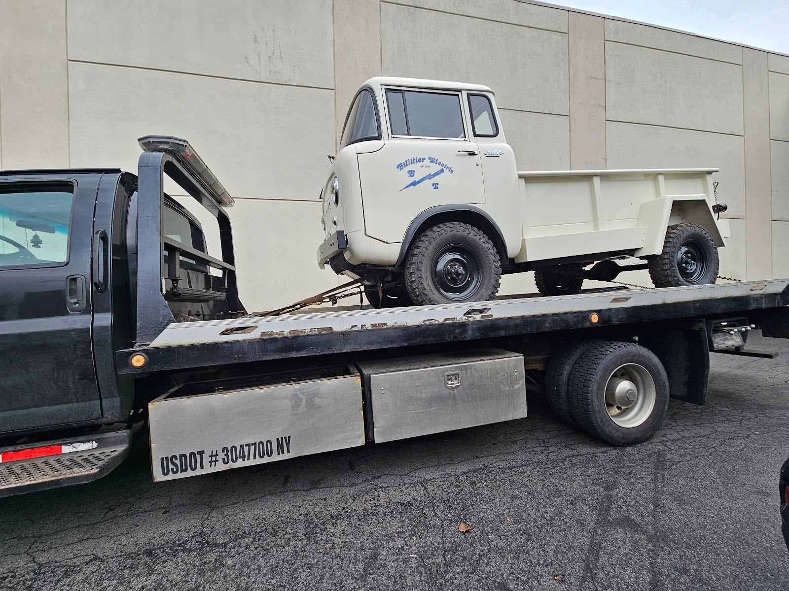 Colon's Auto Towing, photo 4