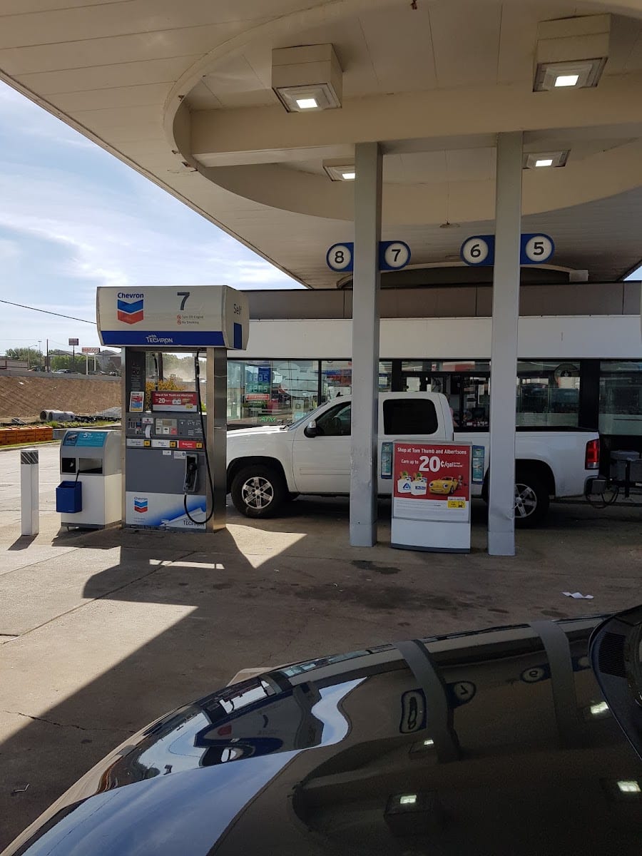 Chevron, photo 3