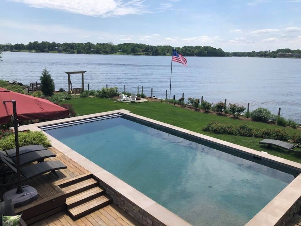 Annapolis Waterfront Homes | the Brent Allen group of Long & Foster | Forbes Global Properties | Annapolis Fine Homes Office