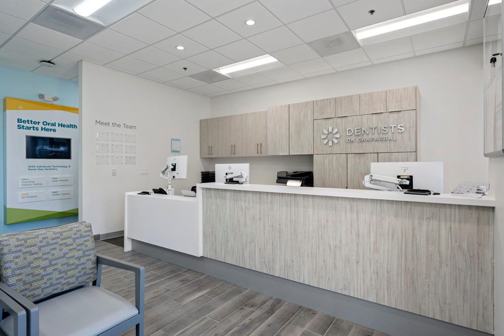 Dentists on Chaparral, photo 2