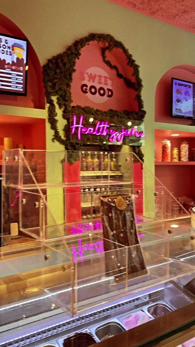 Sweet Bazaar, photo 3