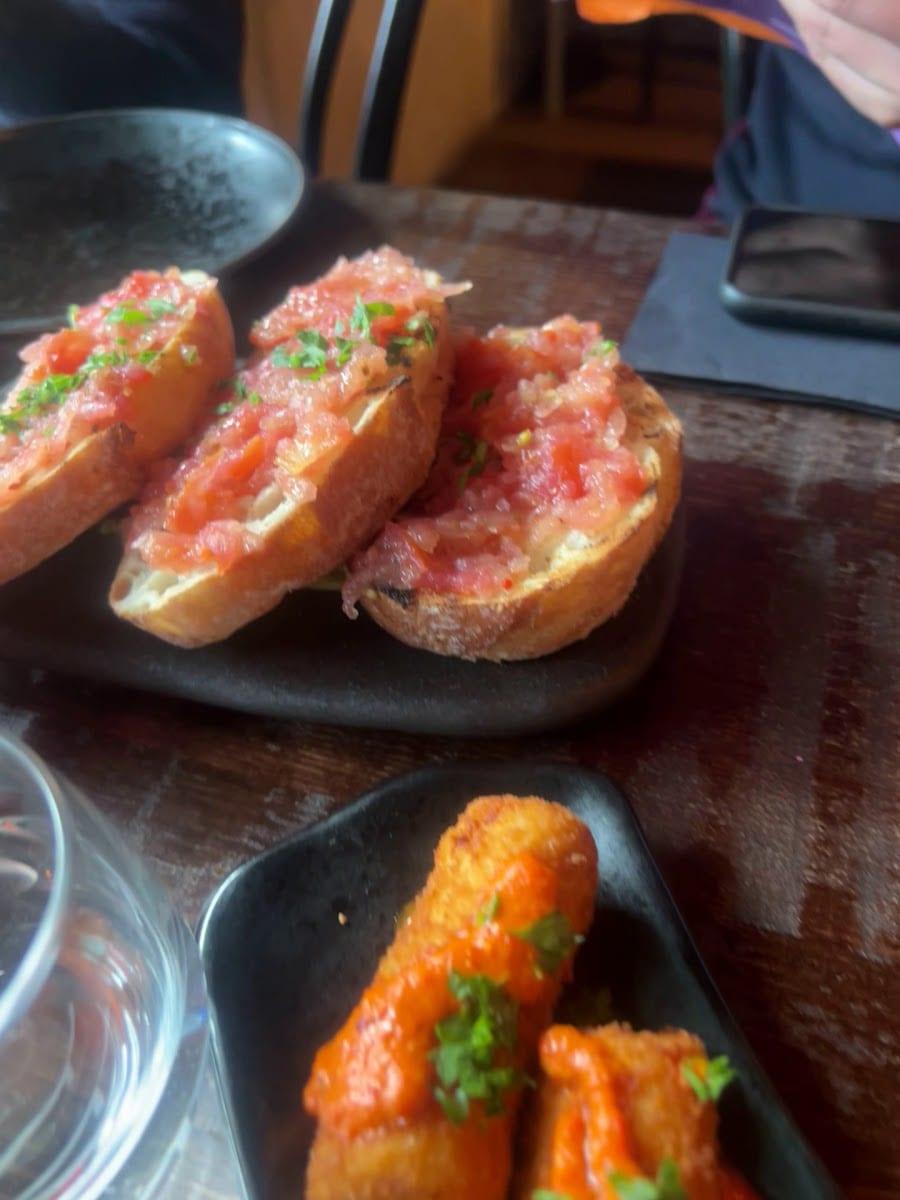 Tio Tapas & Bar - Mornington, photo 3