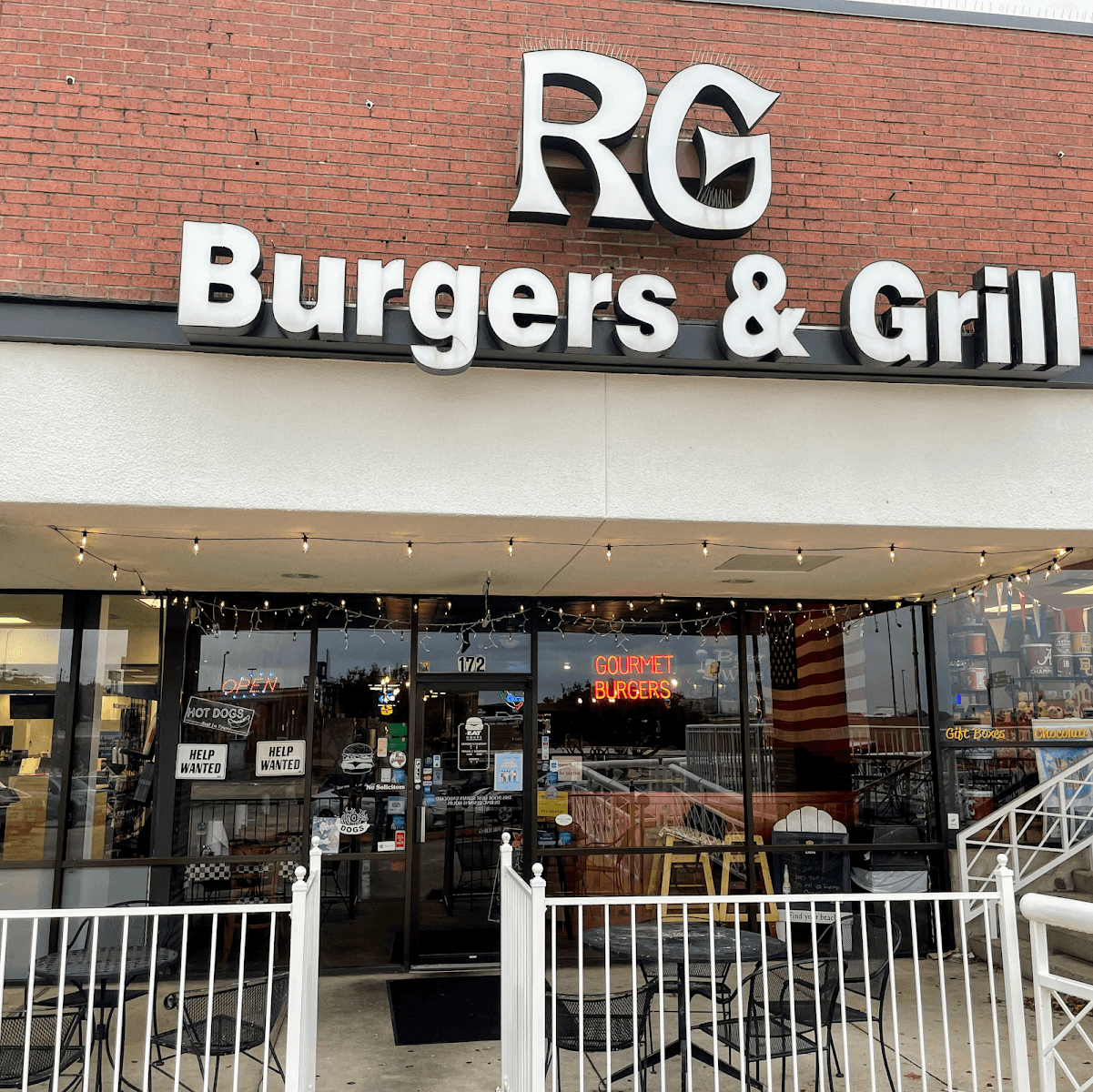RG Burgers and Grill, photo 2