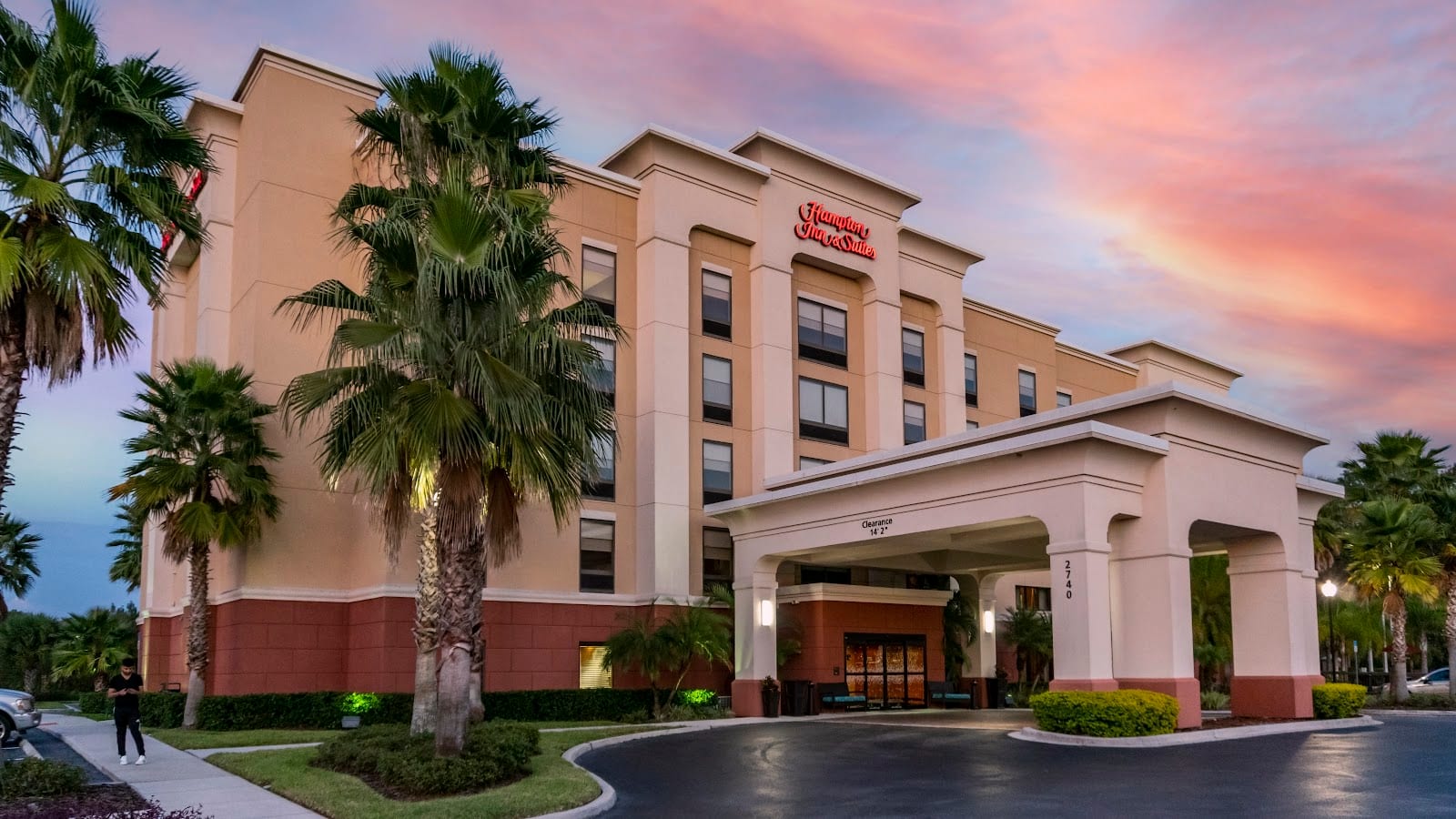 Holiday Inn Express & Suites Tampa-I-75 @ Bruce B. Downs by IHG