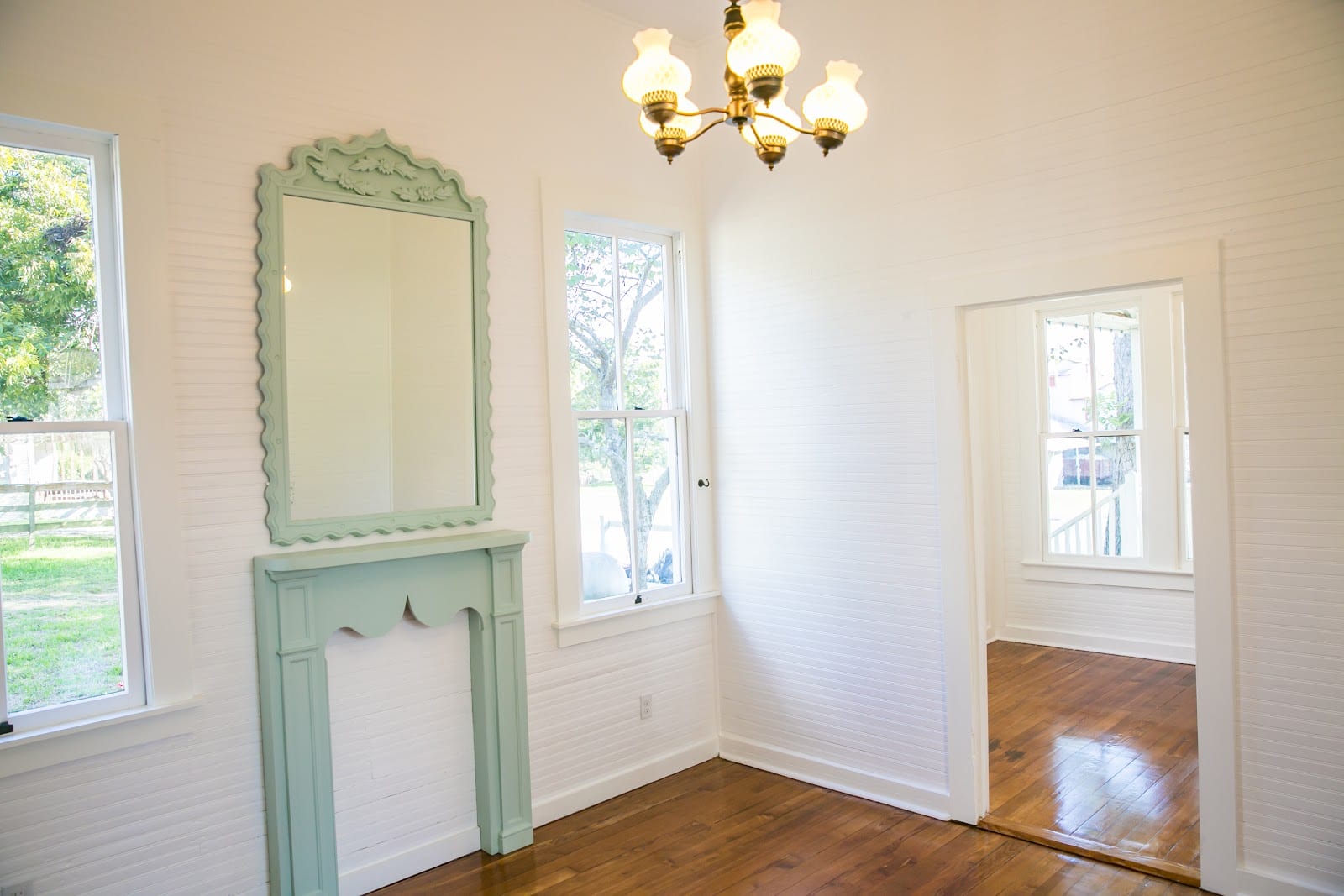 Susan S. Kiel Broker/Owner, United Country Real Estate | Market Realty, photo 3