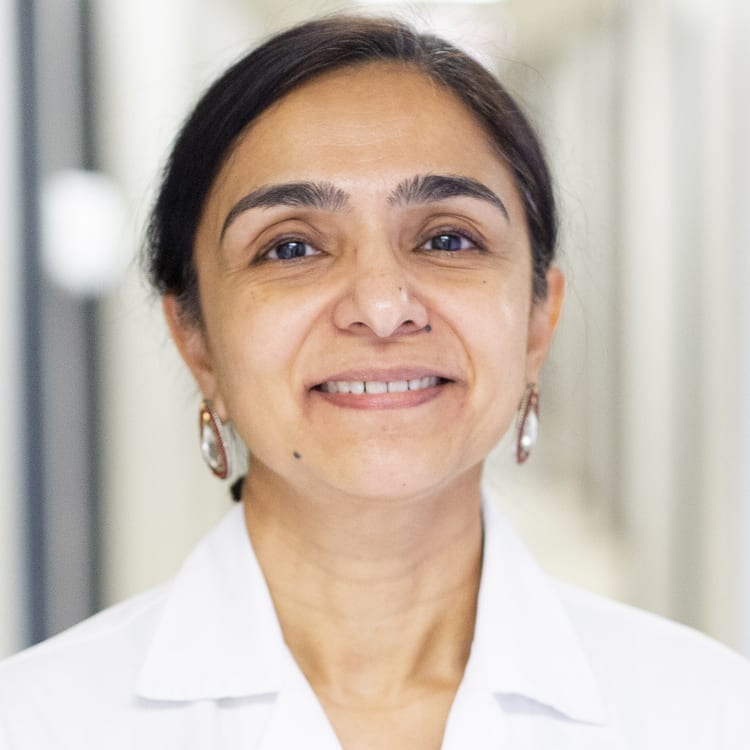 Zulekha Hamid, MD, FACE, ECN, photo 2