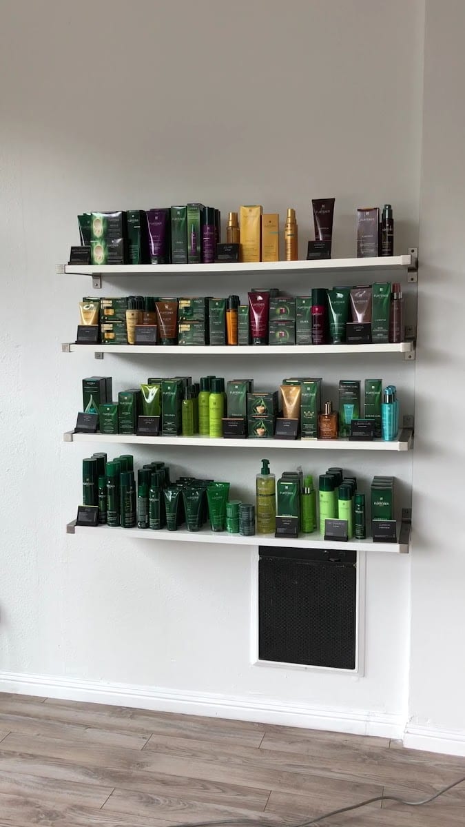 Topiary Salon, photo 2