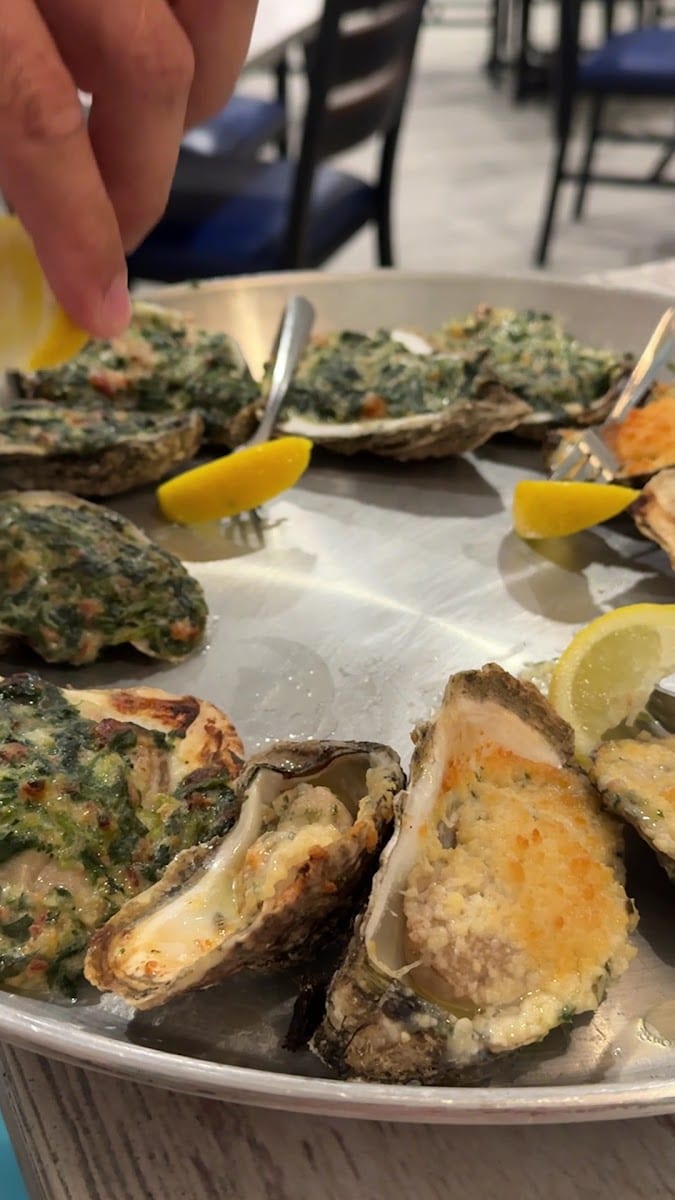 Anna Maria Oyster Bar - North Port, photo 2