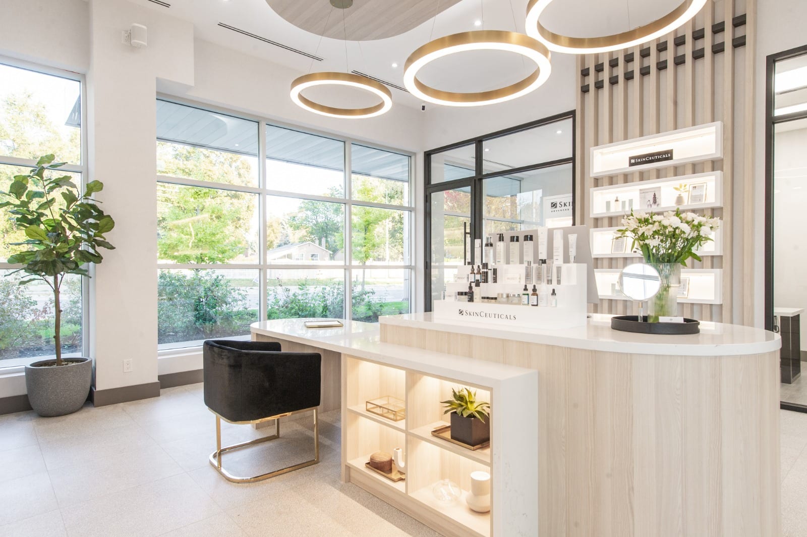 Canadian Dermatology Centre, photo 2