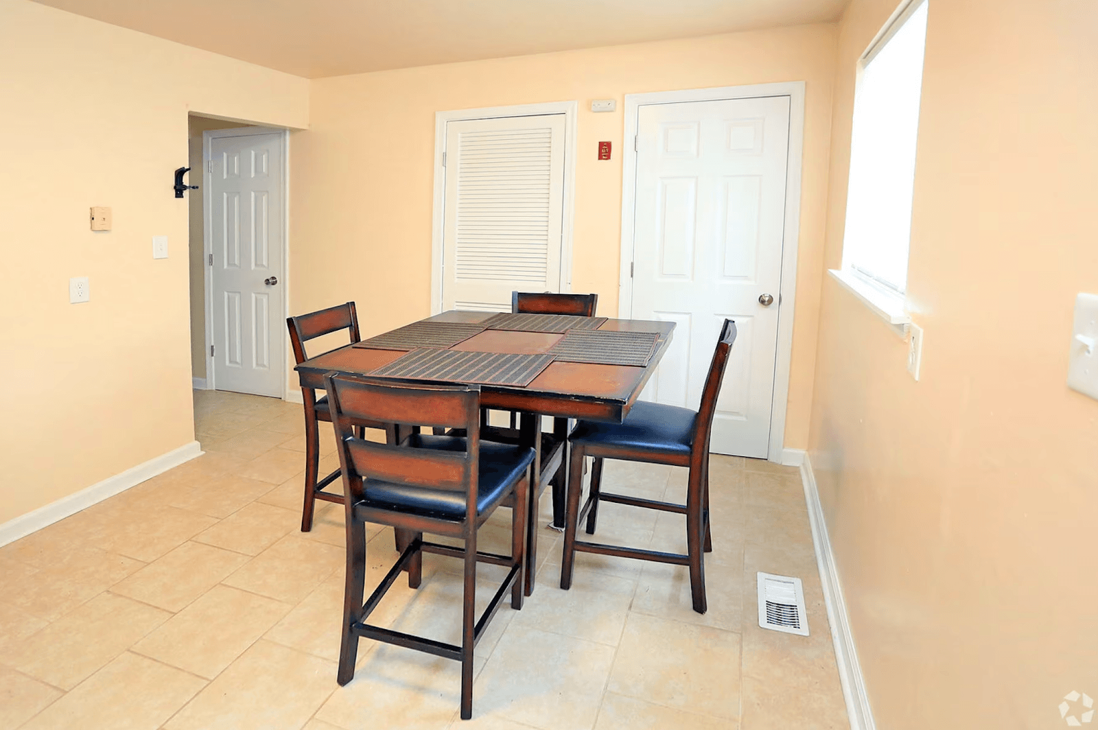 Pembroke Pines Apartments, photo 3