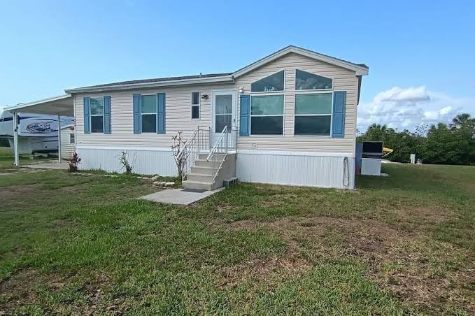 World Class Fishing Beach Retreat w/Heated Pool, Private Beach, Kayaks & Professional Fishing Dock, photo 3
