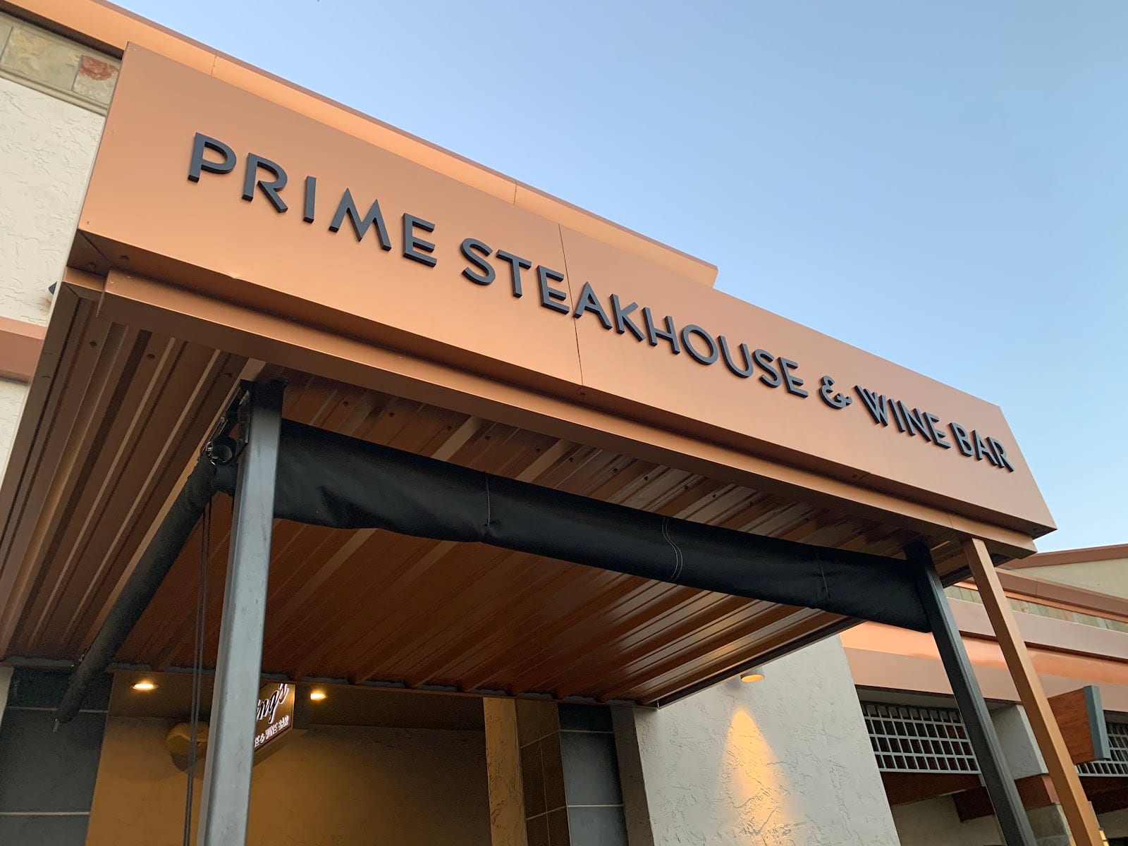 Fleming’s Prime Steakhouse & Wine Bar