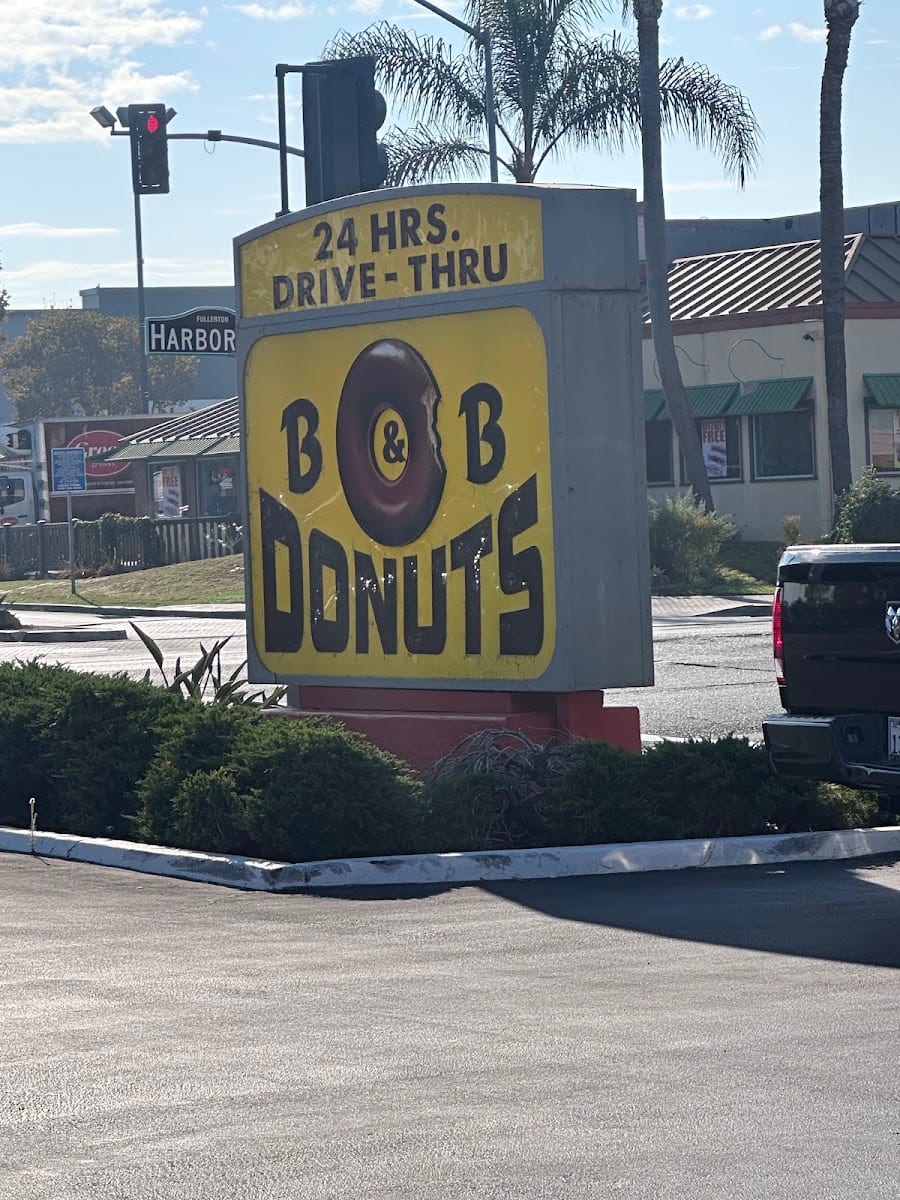 B & B Donuts, photo 3