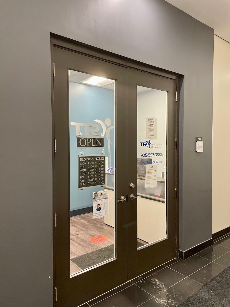 TRCC - Total Rehabilitation & Chiropractic Centre - Richmond Hill, photo 3