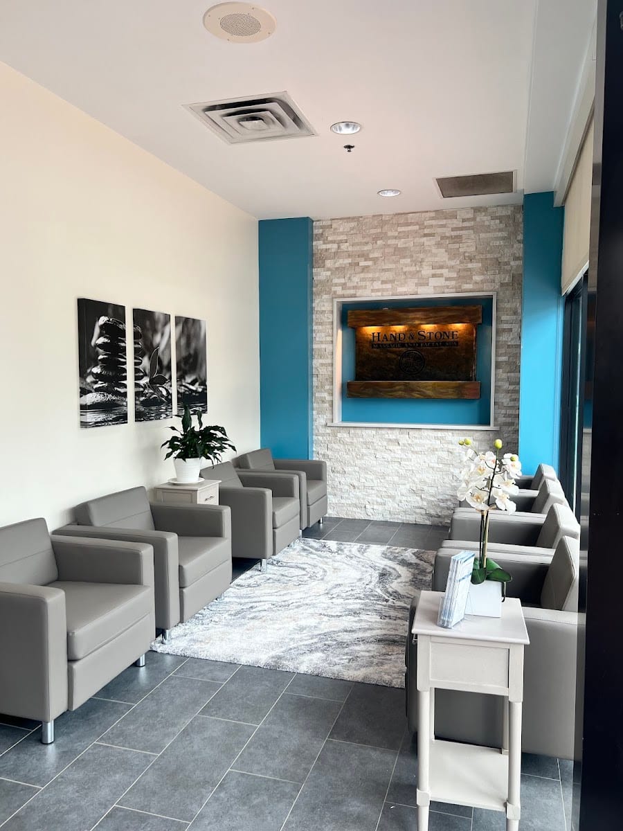 Hand & Stone Massage and Facial Spa, photo 3