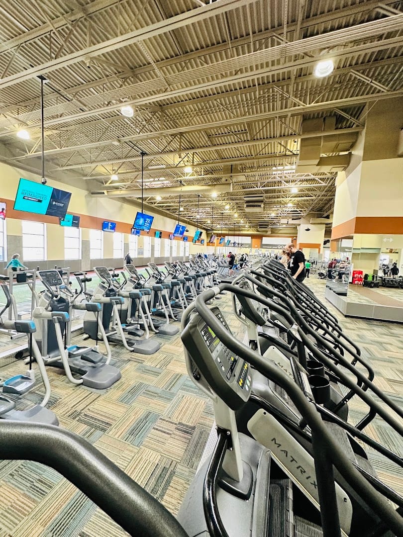 24 Hour Fitness