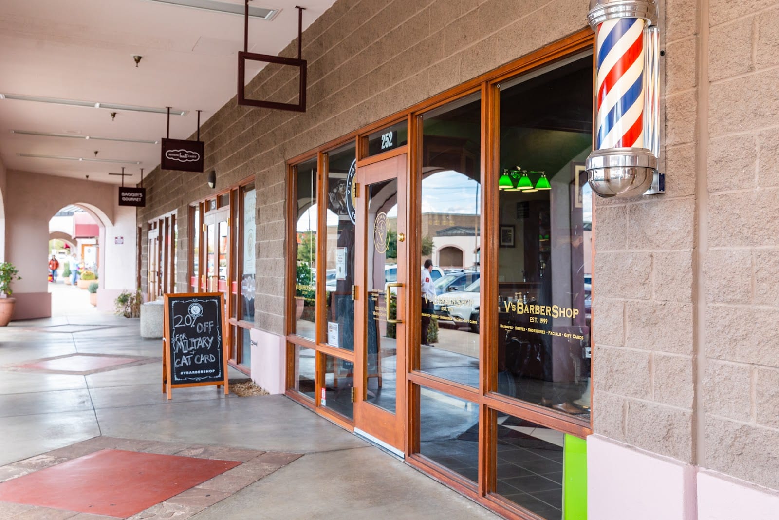 V's Barbershop - Williams Centre, photo 3