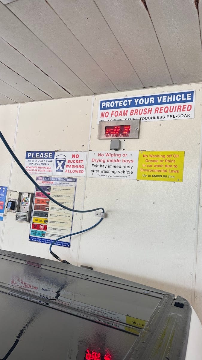 Weston Coin Car Wash, photo 2