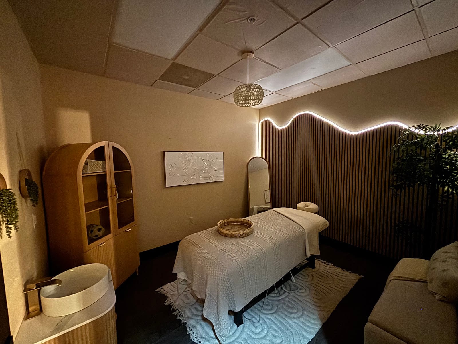 HealTouch Wellness