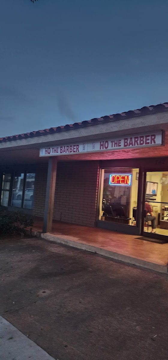 HO THE BARBER, photo 2