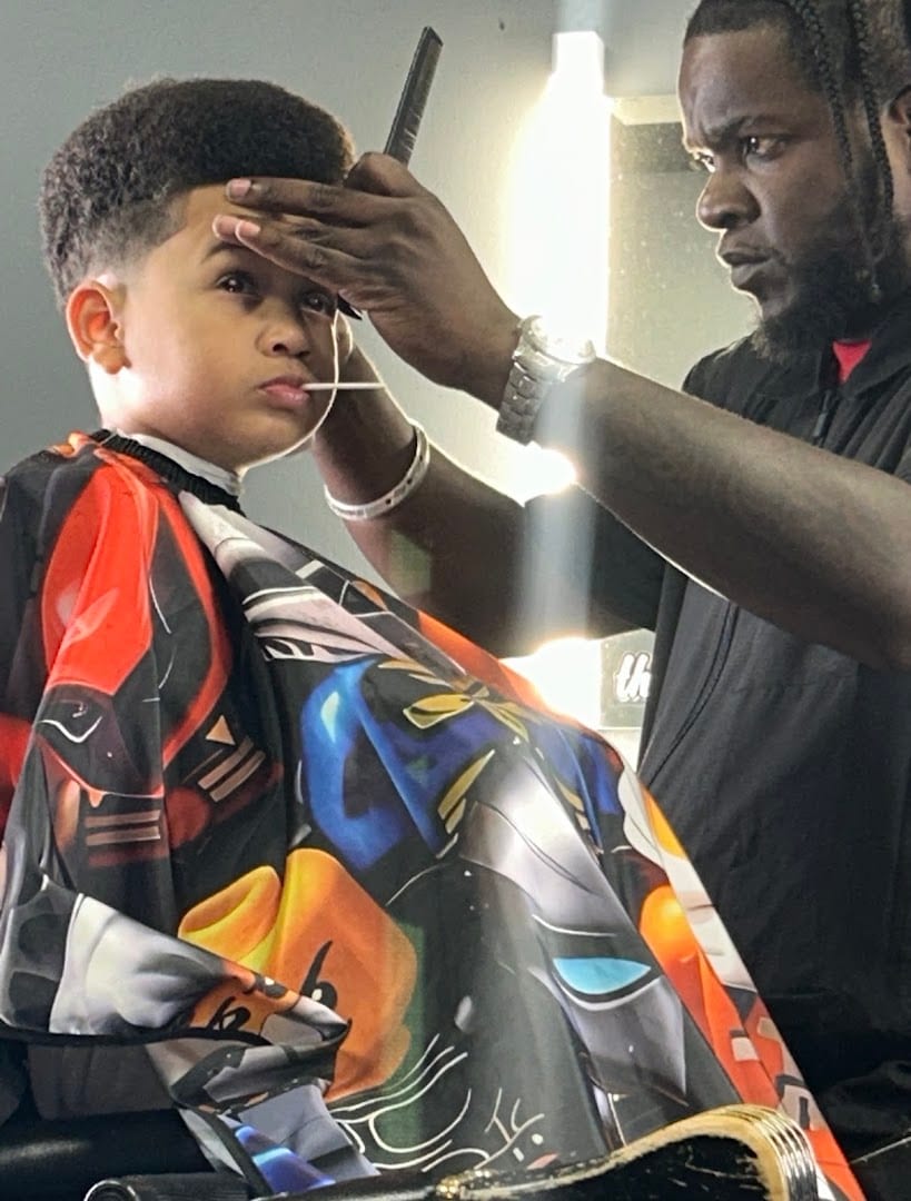 Savages legendary barbershop, photo 3