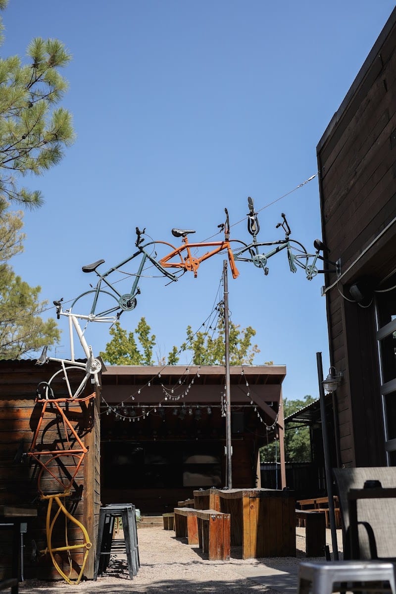 Harvest House, photo 4