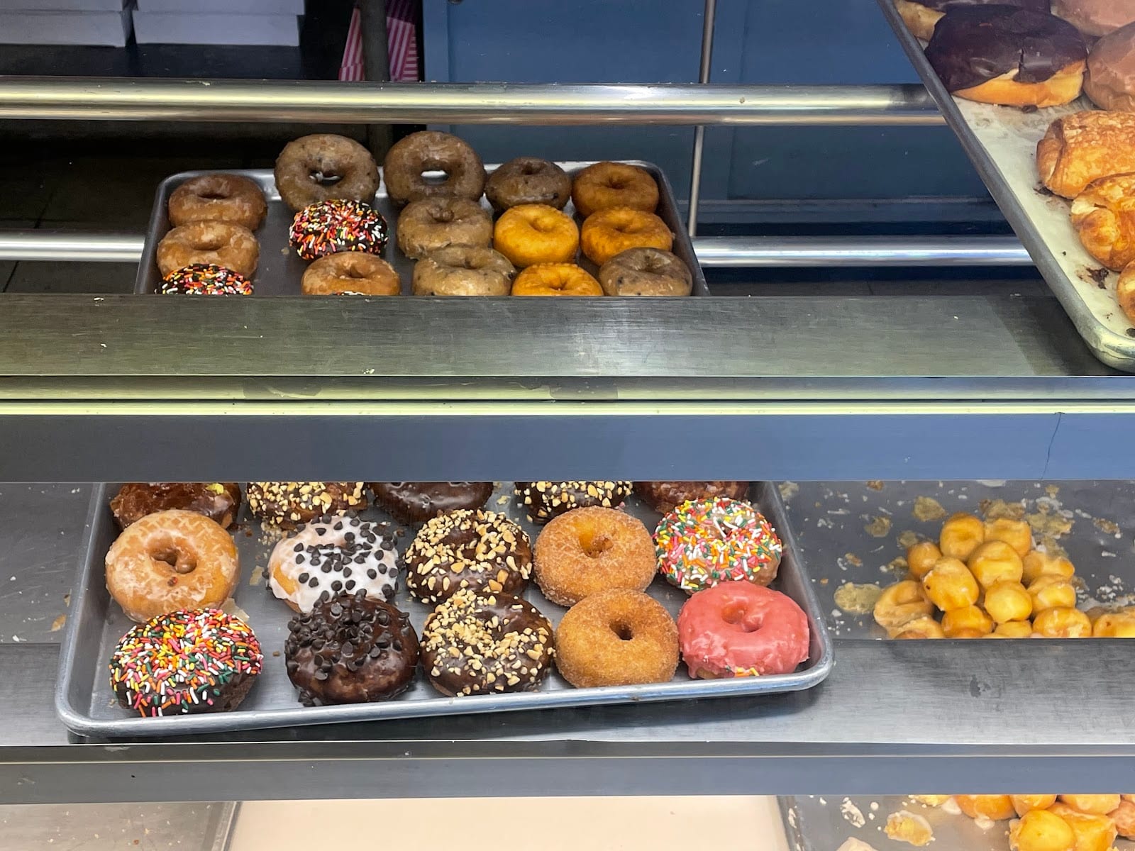 Happy's Donut Tree
